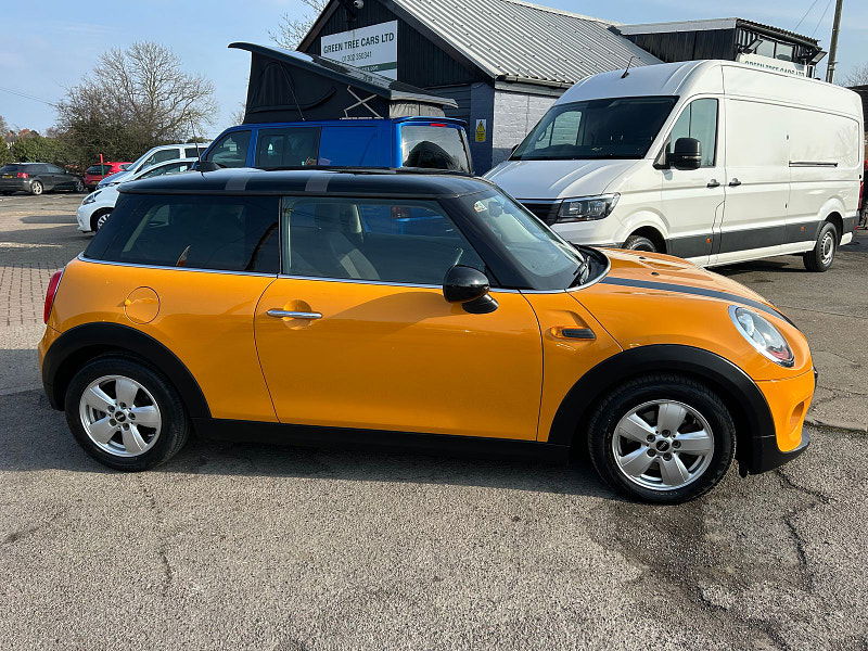 MINI Hatch 1.5 Cooper Hatchback 3dr Petrol Manual Euro 6 (s/s) (136 ps) 3dr Manual 2025