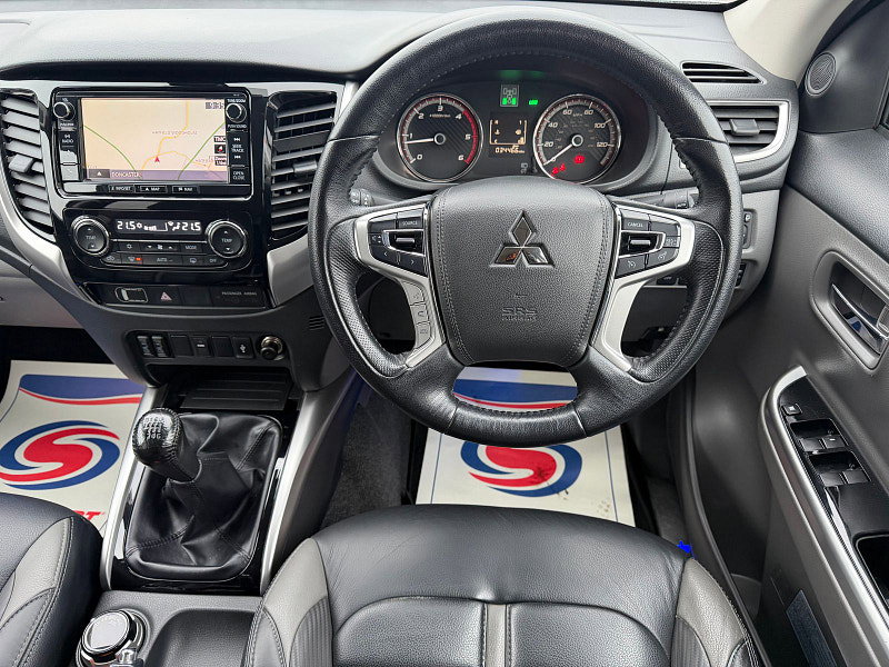 Mitsubishi L200 2.4 DI-D DC Barbarian Pickup Double Cab 4dr Diesel Manual 4WD Euro 6 (178 ps) 4dr Manual 2026