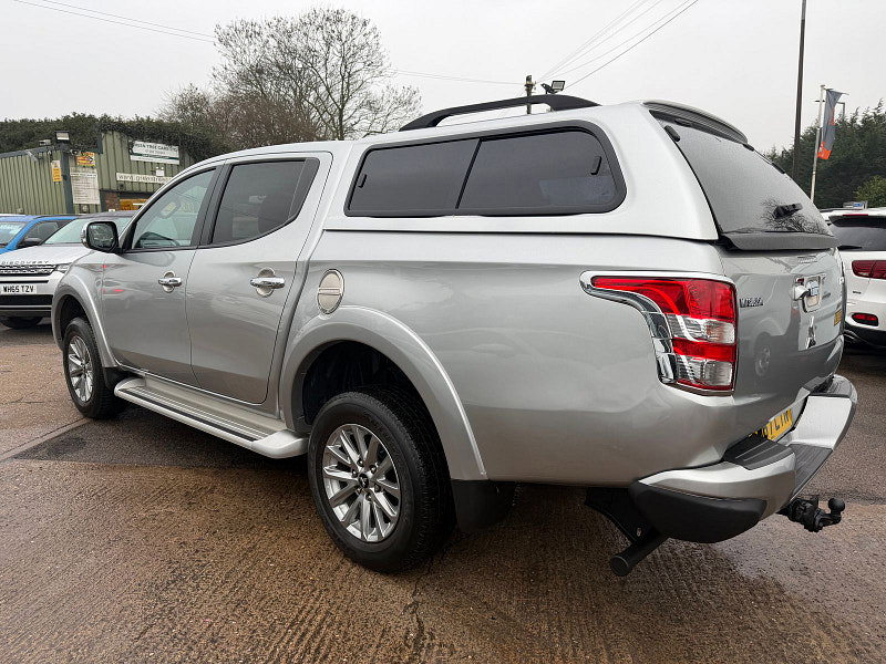 Mitsubishi L200 2.4 DI-D DC Barbarian Pickup Double Cab 4dr Diesel Manual 4WD Euro 6 (178 ps) 4dr Manual 2026