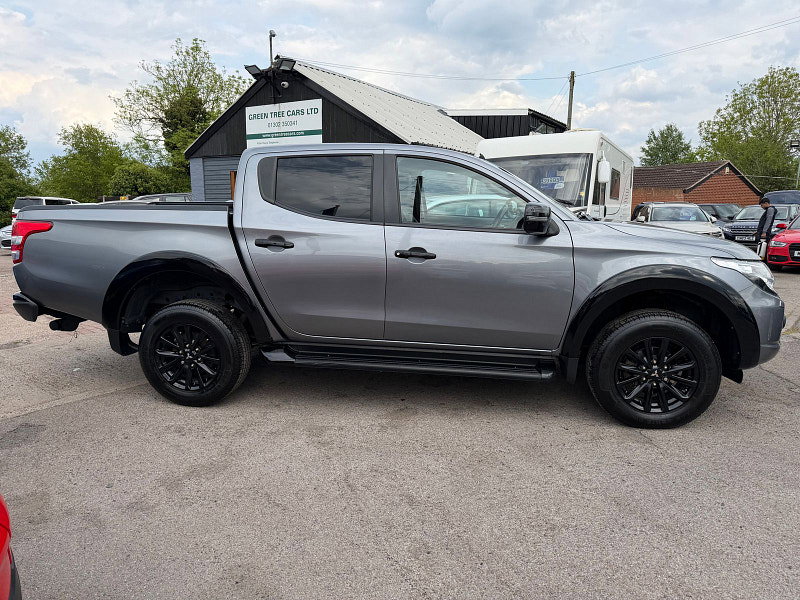 Mitsubishi L200 2.4 DI-D DC Challenger Pickup Double Cab 4dr Diesel Auto 4WD Euro 6 (181 ps) 4dr Automatic 2026