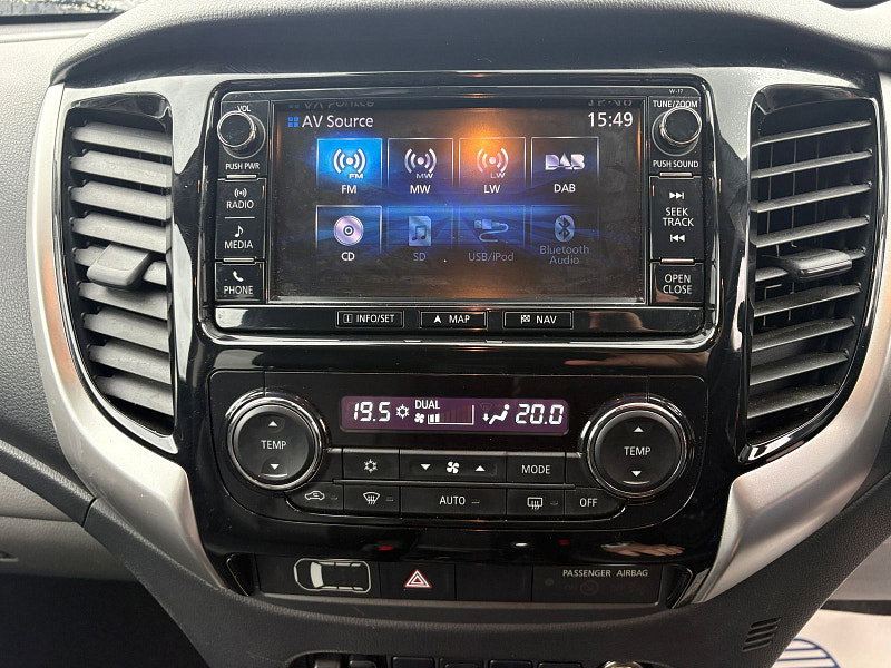 Mitsubishi L200 2.4 DI-D DC Warrior Pickup Double Cab 4dr Diesel Auto 4WD Euro 6 (178 ps) 4dr Automatic 2026