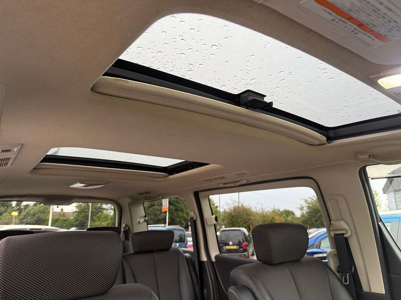 Nissan Elgrand SEVEN SEATS 5dr  2025