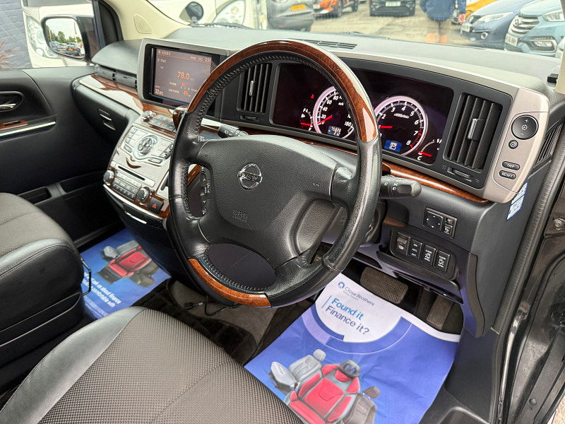 Nissan Elgrand SEVEN SEATS 5dr  2025