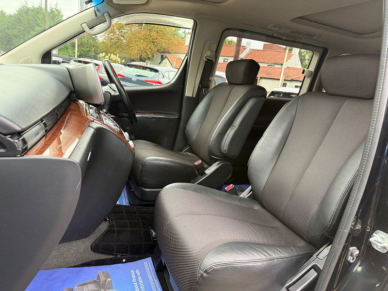 Nissan Elgrand SEVEN SEATS 5dr  2025