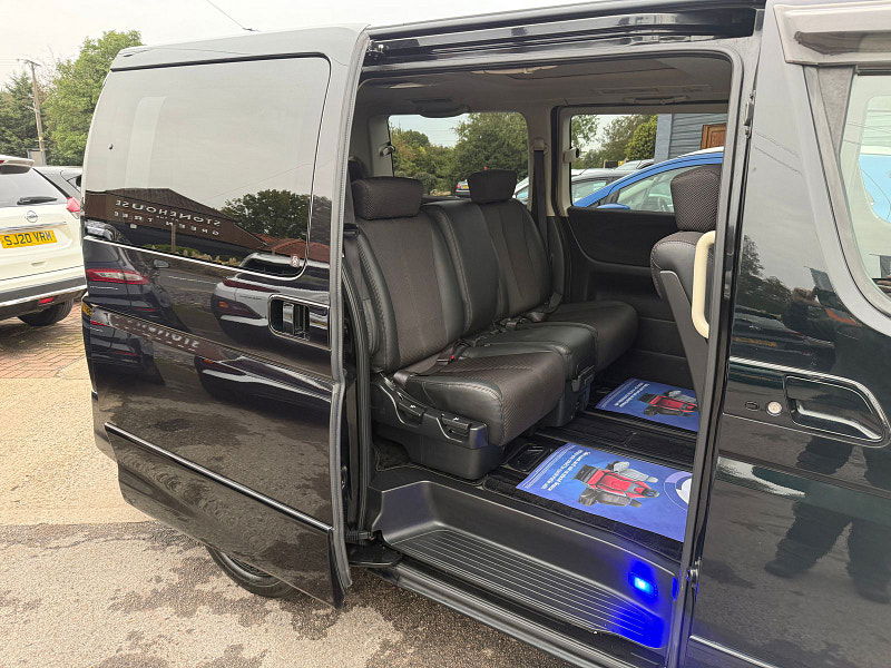 Nissan Elgrand SEVEN SEATS 5dr  2025