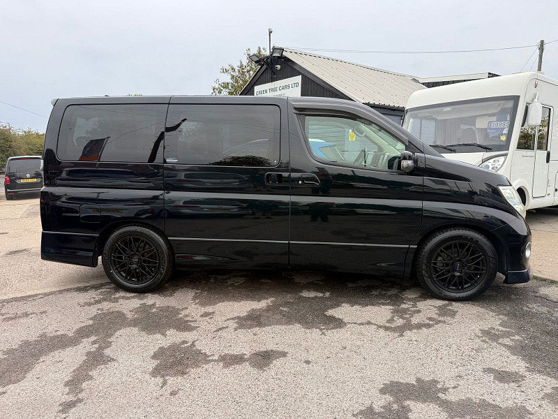 Nissan Elgrand SEVEN SEATS 5dr  2025