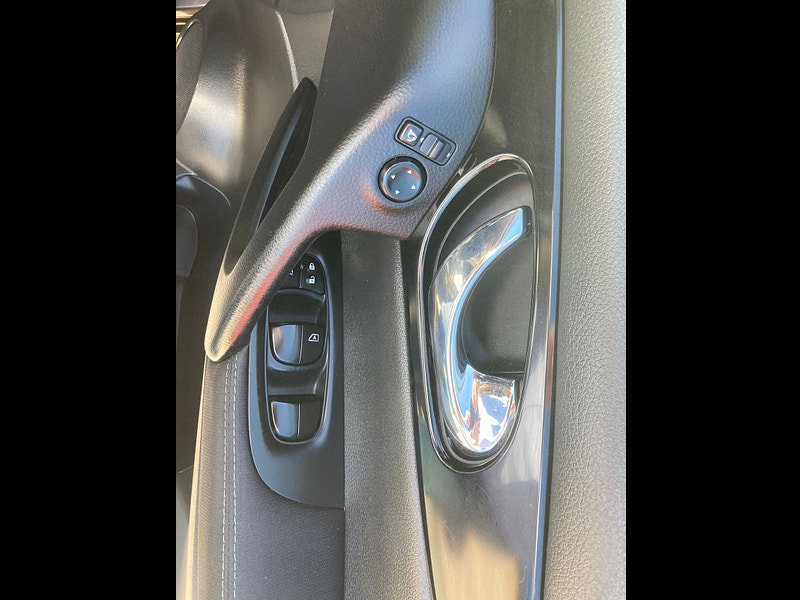 Nissan Qashqai 1.2 DIG-T N-Connecta SUV 5dr Petrol Manual 2WD Euro 6 (s/s) (115 ps) 5dr Manual 2026