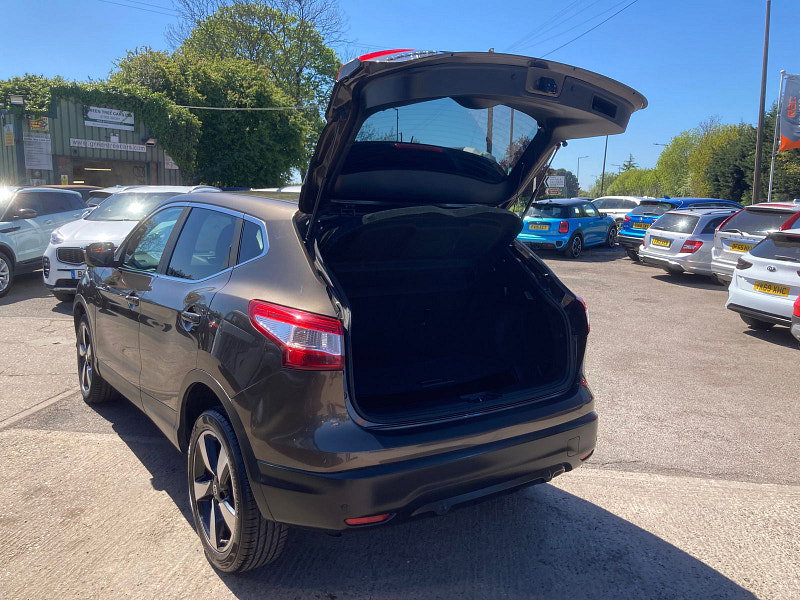 Nissan Qashqai 1.2 DIG-T N-Connecta SUV 5dr Petrol Manual 2WD Euro 6 (s/s) (115 ps) 5dr Manual 2026
