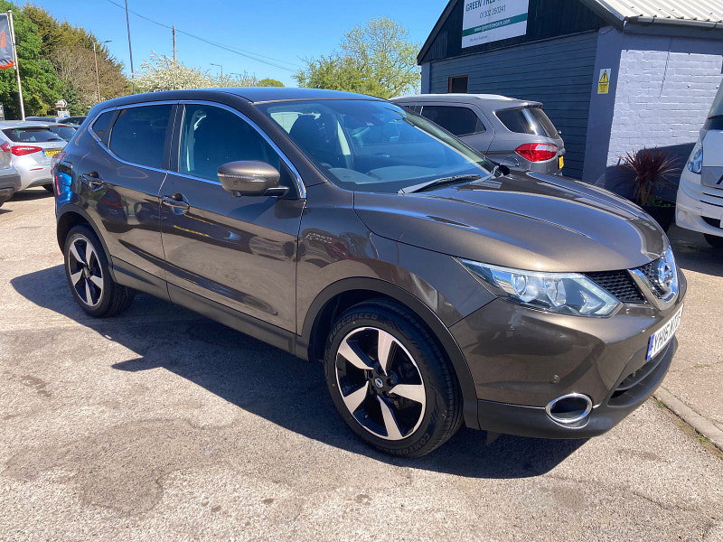Nissan Qashqai 1.2 DIG-T N-Connecta SUV 5dr Petrol Manual 2WD Euro 6 (s/s) (115 ps) 5dr Manual 2026