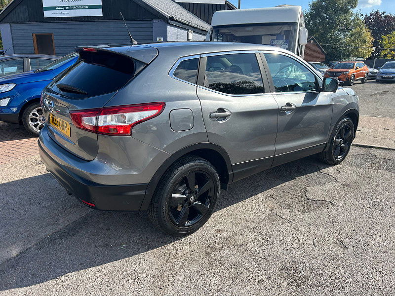 Nissan Qashqai 1.2 DIG-T n-tec SUV 5dr Petrol Manual 2WD Euro 5 (s/s) (115 ps) 5dr Manual 2025
