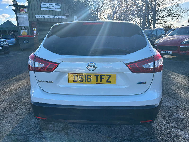 Nissan Qashqai 1.5 dCi Acenta SUV 5dr Diesel Manual 2WD Euro 6 (s/s) (110 ps) 5dr Manual 2025