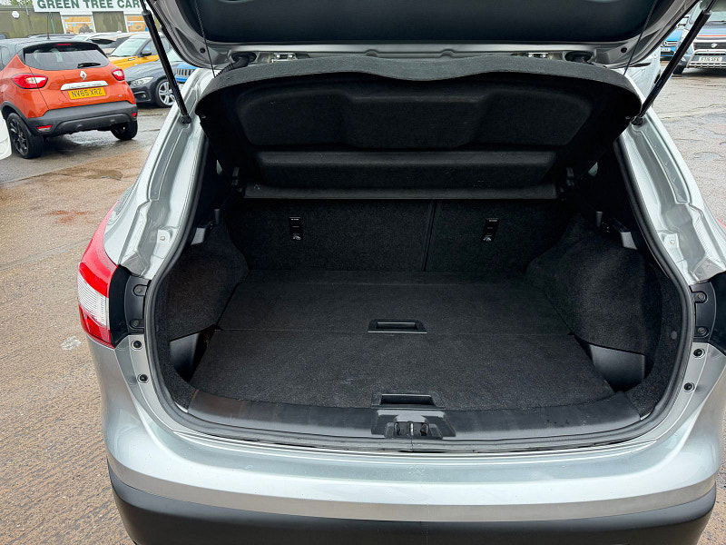 Nissan Qashqai 1.5 dCi Acenta SUV 5dr Diesel Manual 2WD Euro 6 (s/s) (110 ps) 5dr Manual 2026