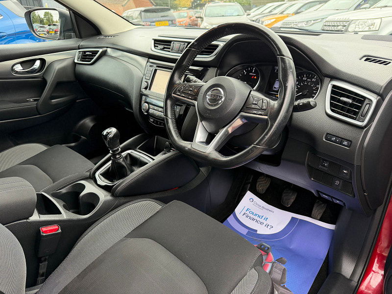 Nissan Qashqai 1.5 dCi N-Connecta SUV 5dr Diesel Manual Euro 6 (s/s) (110 ps) 5dr Manual 2025