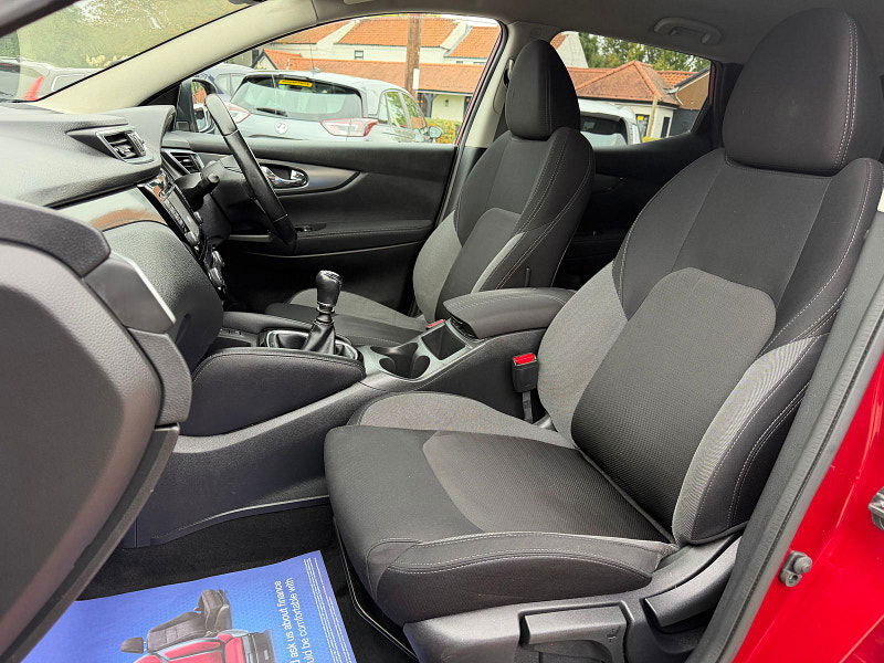 Nissan Qashqai 1.5 dCi N-Connecta SUV 5dr Diesel Manual Euro 6 (s/s) (110 ps) 5dr Manual 2025