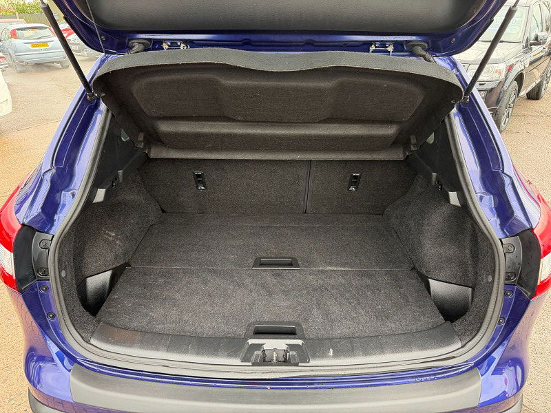 Nissan Qashqai 1.5 dCi n-tec+ SUV 5dr Diesel Manual 2WD Euro 6 (s/s) (110 ps) 5dr Manual 2025