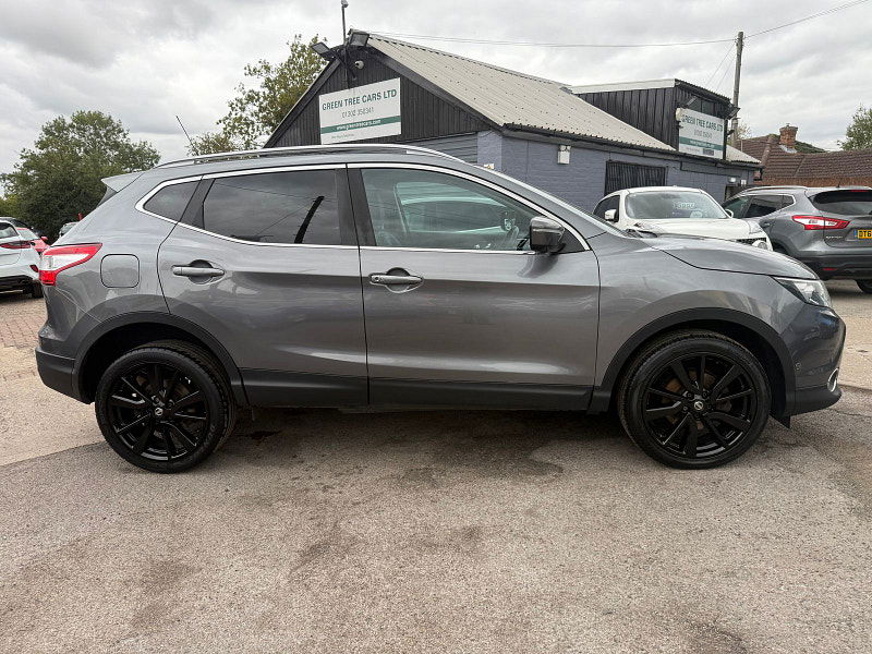Nissan Qashqai 1.5 dCi Tekna SUV 5dr Diesel Manual 2WD Euro 5 (s/s) (110 ps) 5dr Manual 2025