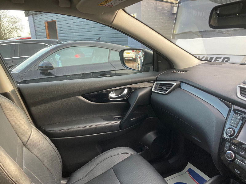 Nissan Qashqai 1.5 dCi Tekna SUV 5dr Diesel Manual 2WD Euro 5 (s/s) (110 ps) 5dr Manual 2026