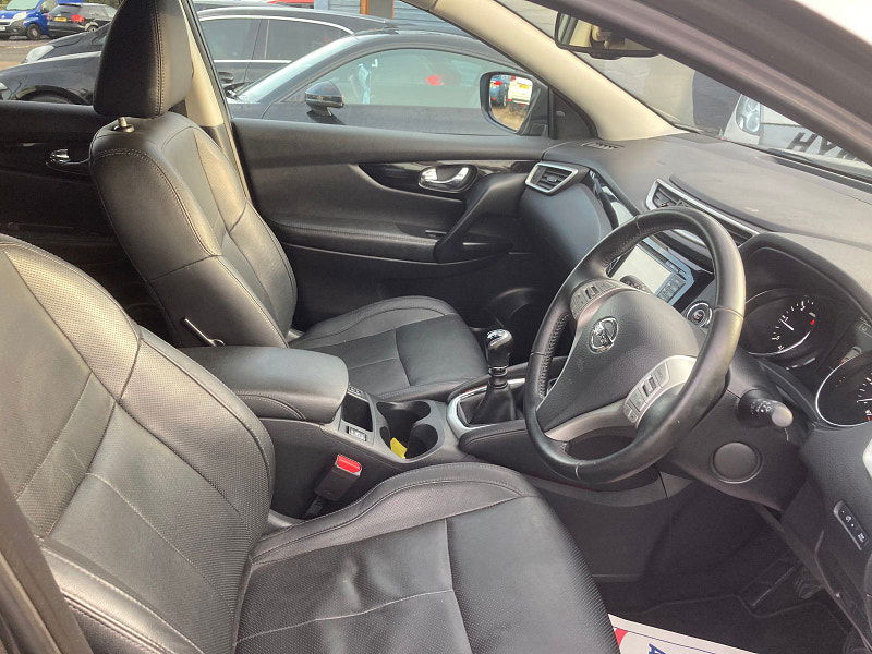 Nissan Qashqai 1.5 dCi Tekna SUV 5dr Diesel Manual 2WD Euro 5 (s/s) (110 ps) 5dr Manual 2026