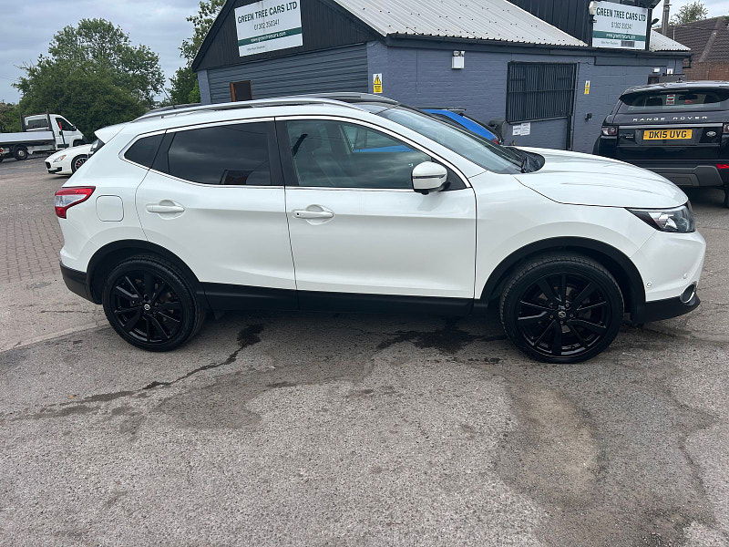 Nissan Qashqai 1.5 dCi Tekna SUV 5dr Diesel Manual 2WD Euro 6 (s/s) (110 ps) 5dr Manual 2025