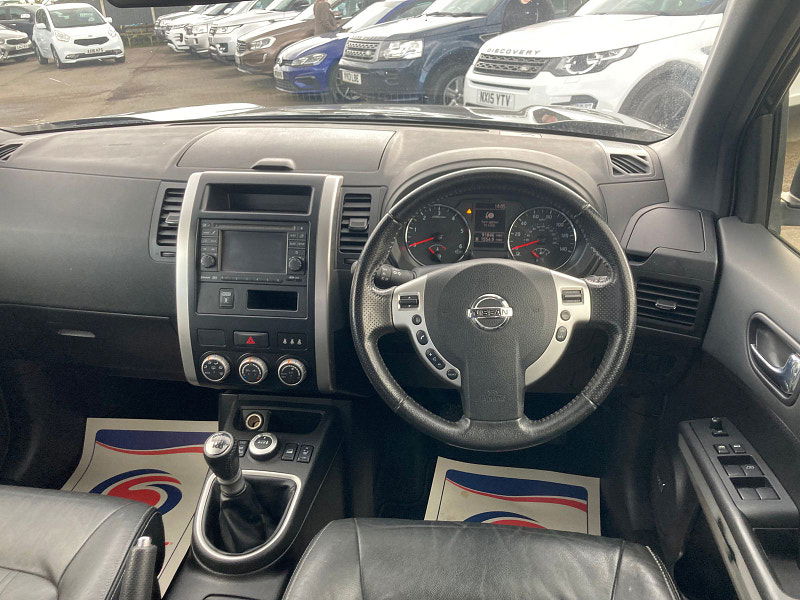 Nissan X-Trail 2.0 dCi Tekna SUV 5dr Diesel Manual 4WD Euro 5 (AVM) (173 ps) 5dr Manual 2025
