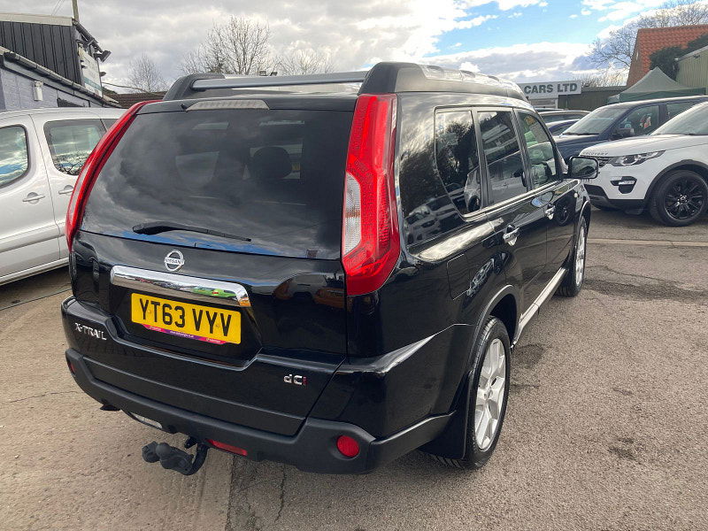 Nissan X-Trail 2.0 dCi Tekna SUV 5dr Diesel Manual 4WD Euro 5 (AVM) (173 ps) 5dr Manual 2025