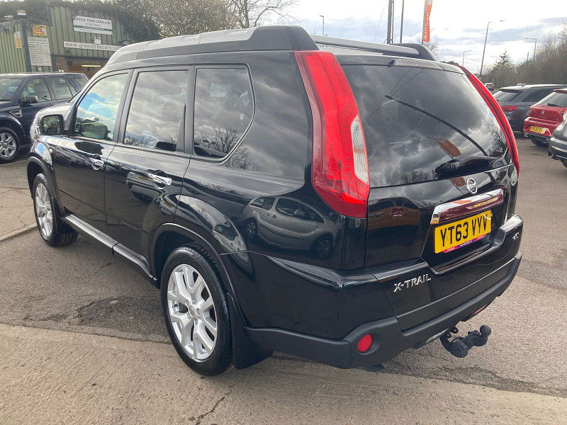 Nissan X-Trail 2.0 dCi Tekna SUV 5dr Diesel Manual 4WD Euro 5 (AVM) (173 ps) 5dr Manual 2025
