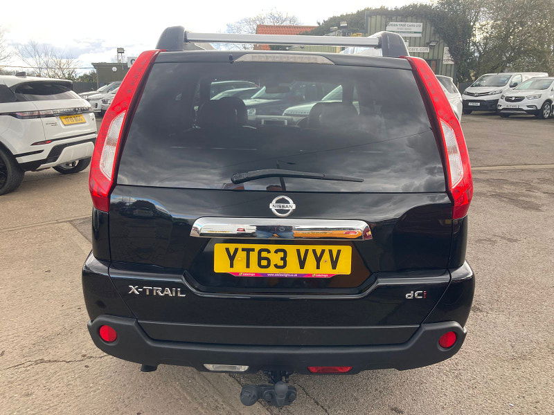 Nissan X-Trail 2.0 dCi Tekna SUV 5dr Diesel Manual 4WD Euro 5 (AVM) (173 ps) 5dr Manual 2025