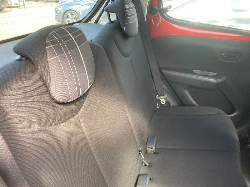 Peugeot 108 1.0 Active Hatchback 5dr Petrol Manual Euro 6 (68 ps) 5dr Manual 2026