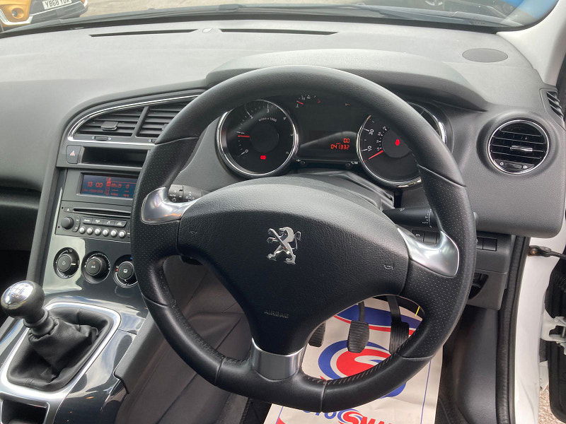 Peugeot 5008 1.6 HDi Active MPV 5dr Diesel Manual Euro 5 (115 ps) 5dr Manual 2025