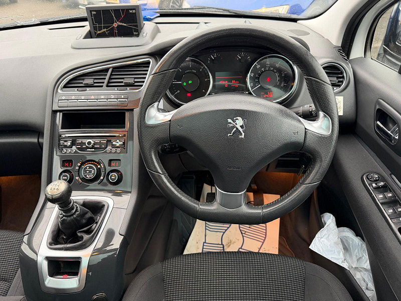 Peugeot 5008 1.6 HDi Allure MPV 5dr Diesel Manual Euro 5 (115 ps) 5dr Manual 2025