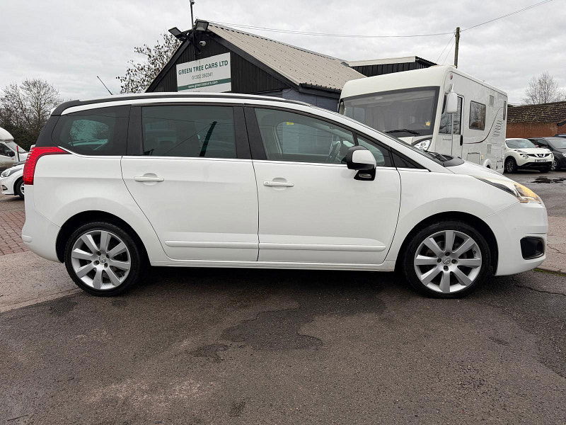 Peugeot 5008 1.6 HDi Allure MPV 5dr Diesel Manual Euro 5 (115 ps) 5dr Manual 2025