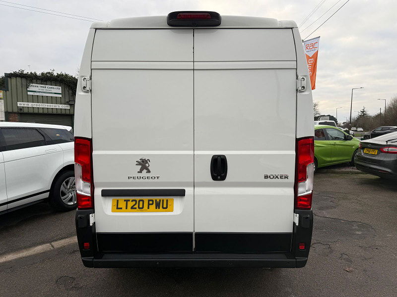 Peugeot Boxer 2.2 BlueHDi 335 Professional Panel Van 5dr Diesel Manual L3 H2 Euro 6 (s/s) (140 ps) 5dr Manual 2024