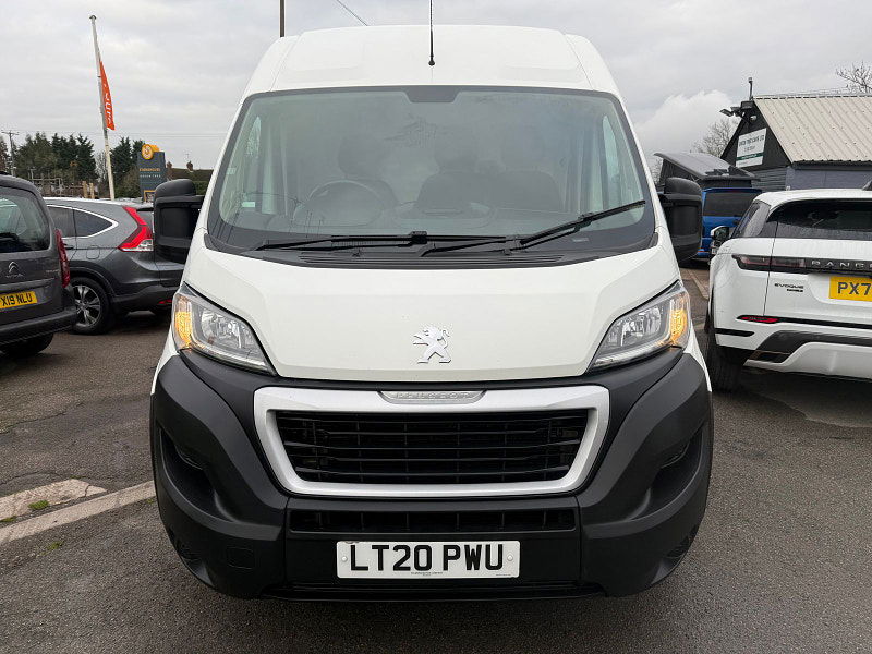 Peugeot Boxer 2.2 BlueHDi 335 Professional Panel Van 5dr Diesel Manual L3 H2 Euro 6 (s/s) (140 ps) 5dr Manual 2024