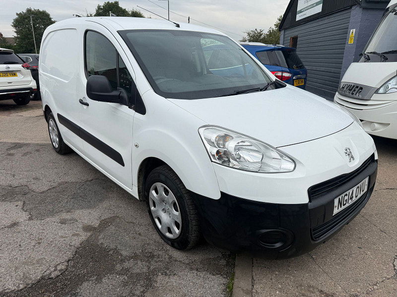 Peugeot Partner 1.6 HDi 625 Professional Panel Van 5dr Diesel Manual L1 (133 g/km, 75 bhp) 5dr Manual 2025