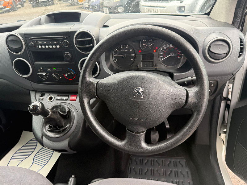 Peugeot Partner 1.6 HDi 625 Professional Panel Van 5dr Diesel Manual L1 (133 g/km, 75 bhp) 5dr Manual 2025