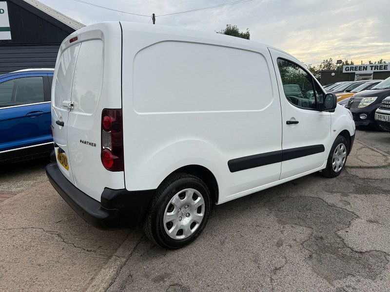 Peugeot Partner 1.6 HDi 625 Professional Panel Van 5dr Diesel Manual L1 (133 g/km, 75 bhp) 5dr Manual 2025