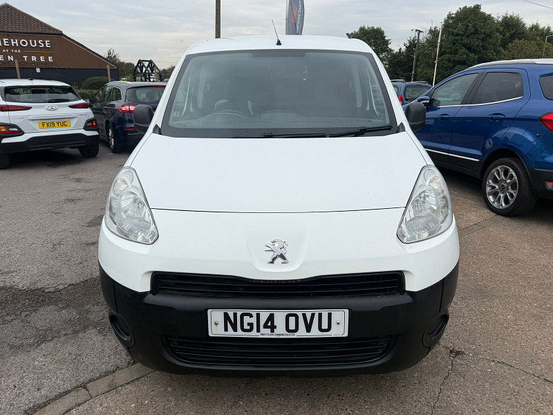 Peugeot Partner 1.6 HDi 625 Professional Panel Van 5dr Diesel Manual L1 (133 g/km, 75 bhp) 5dr Manual 2025