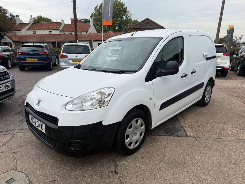 Peugeot Partner 1.6 HDi 625 Professional Panel Van 5dr Diesel Manual L1 (133 g/km, 75 bhp) 5dr Manual 2025