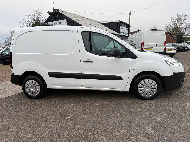 Peugeot Partner 1.6 HDi 850 S Panel Van 4dr Diesel Manual L1 (138 g/km, 90 bhp) 4dr Manual 2024