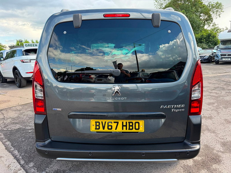Peugeot Partner Tepee 1.2 PureTech Outdoor MPV 5dr Petrol Manual Euro 6 (s/s) (110 ps) 5dr Manual 2026