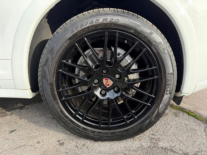 Porsche Cayenne 3.0 TD V6 SUV 5dr Diesel Tiptronic 4WD Euro 5 (s/s) (240 ps) 5dr Automatic 2025