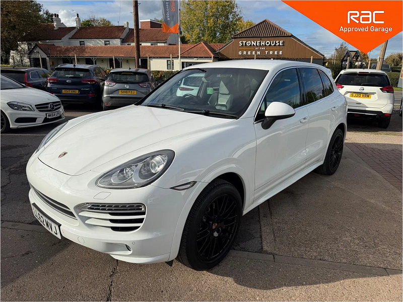 Porsche Cayenne 3.0 TD V6 SUV 5dr Diesel Tiptronic 4WD Euro 5 (s/s) (240 ps) 5dr Automatic 2025