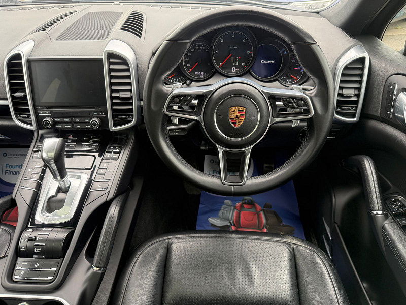Porsche Cayenne 3.0 TD V6 SUV 5dr Diesel TiptronicS 4WD Euro 6 (s/s) (262 ps) 5dr Automatic 2025