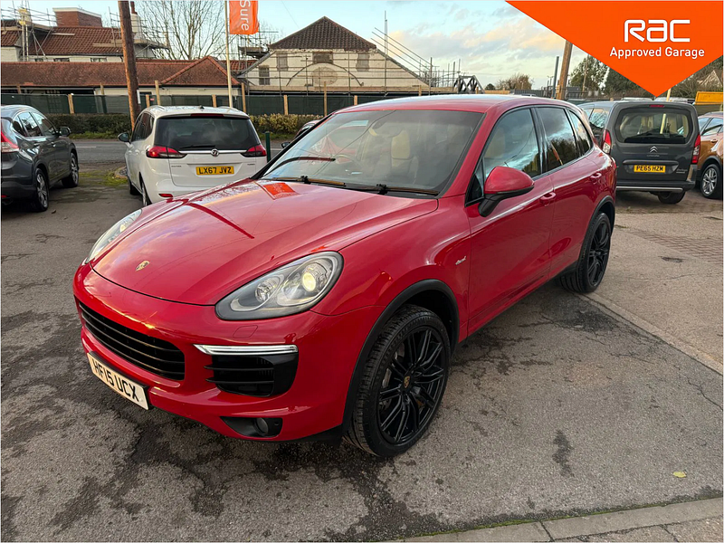 Porsche Cayenne 4.2 TD V8 S SUV 5dr Diesel TiptronicS 4WD Euro 5 (s/s) (385 ps) 5dr Automatic 2024