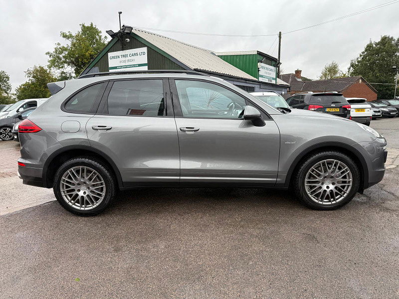 Porsche Cayenne D V6 TIPTRONIC S 5dr Automatic 2024