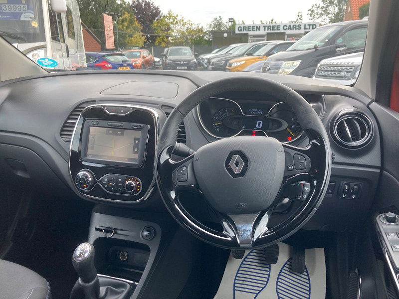 Renault Captur 1.5 dCi ENERGY Dynamique S Nav SUV 5dr Diesel Manual Euro 6 (s/s) (90 ps) 5dr Manual 2025