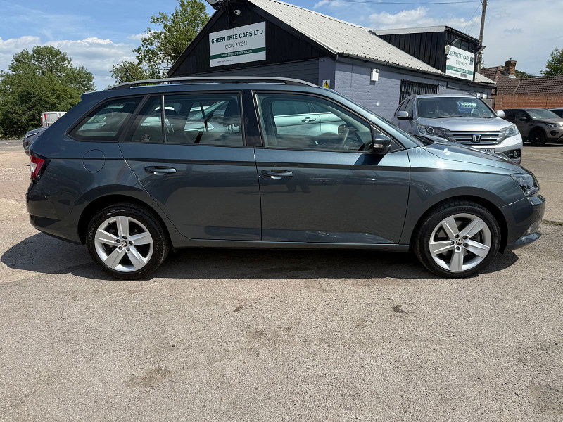 Skoda Fabia 1.2 TSI SE L Estate 5dr Petrol DSG Euro 6 (s/s) (110 ps) 5dr Automatic 2025