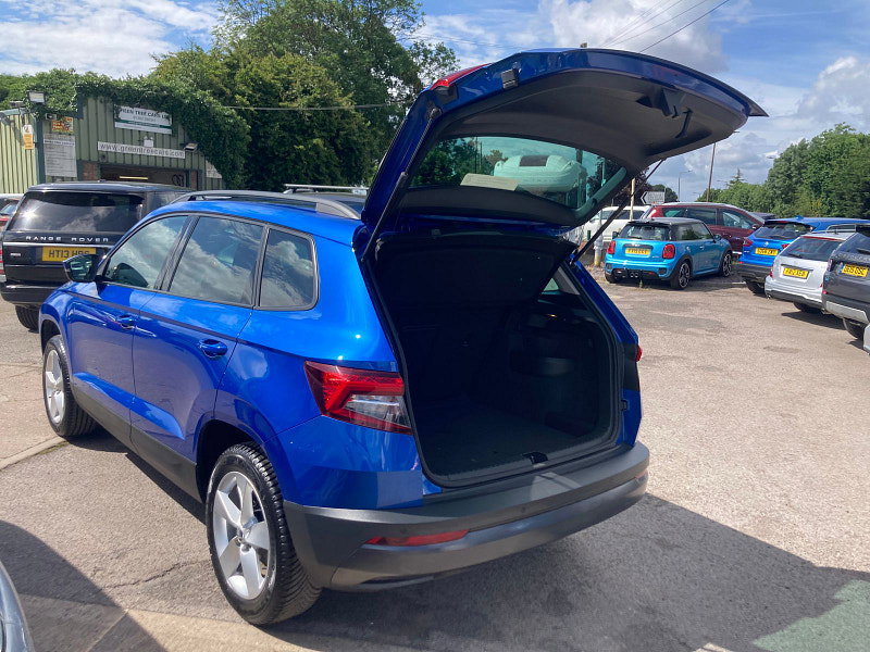 Skoda Karoq 1.0 TSI SE SUV 5dr Petrol Manual Euro 6 (s/s) (116 ps) 5dr Manual 2026