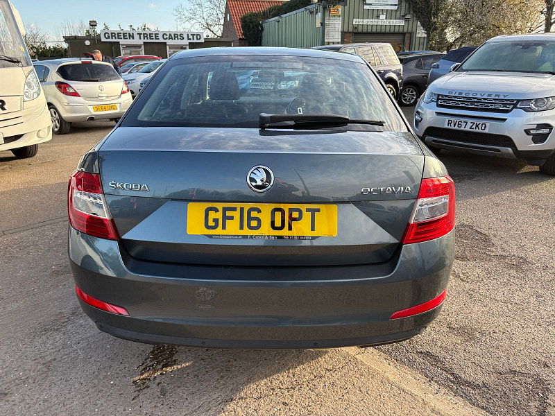 Skoda Octavia 1.6 TDI SE Hatchback 5dr Diesel DSG Euro 6 (s/s) (110 ps) 5dr Automatic 2026