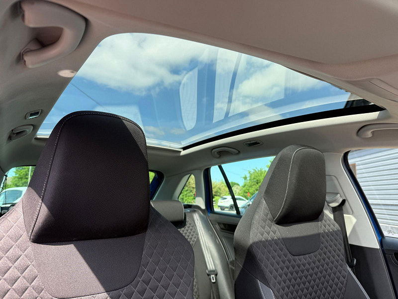Skoda Rapid Spaceback 1.0 TSI SE Sport Hatchback 5dr Petrol Manual Euro 6 (s/s) (110 ps) 5dr Manual 2025